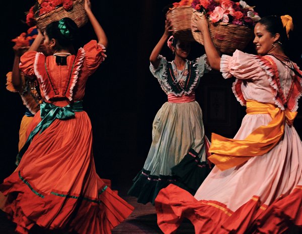 Comment s'initier à la danse traditionnelle Flamenco en Andalousie?